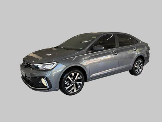 VOLKSWAGEN VIRTUS 1.0 200 TSI HIGHLINE AUTOMÁTICO